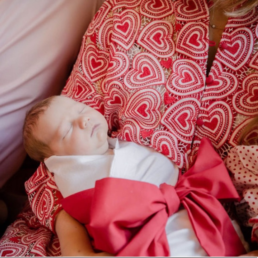 The Beaufort Bonnet Bow Swaddle